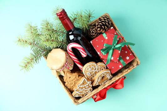 What Should I Put in my Christmas Gift Hamper?